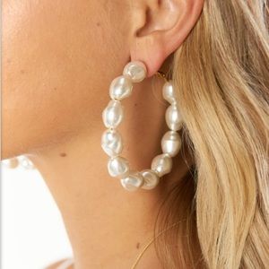 ALV Jewels XL Pearl Hoop Earrings